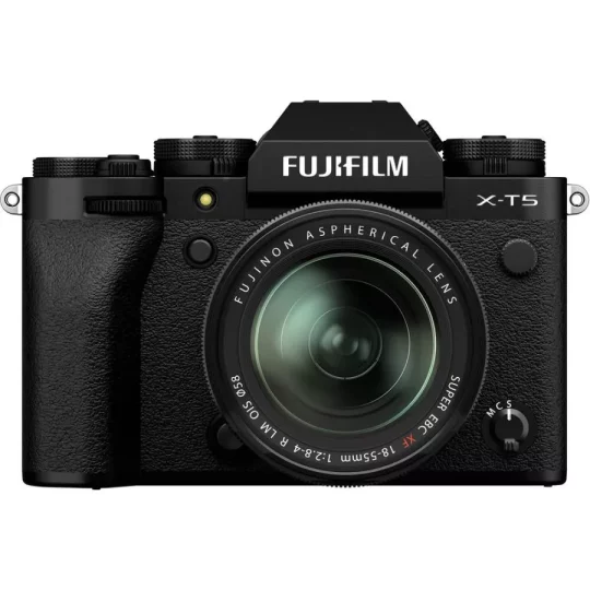 Fujifilm X-T5 + Fujinon XF 18-55/2,8-4